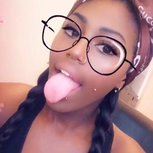 Meet your Posher, Käshiäno